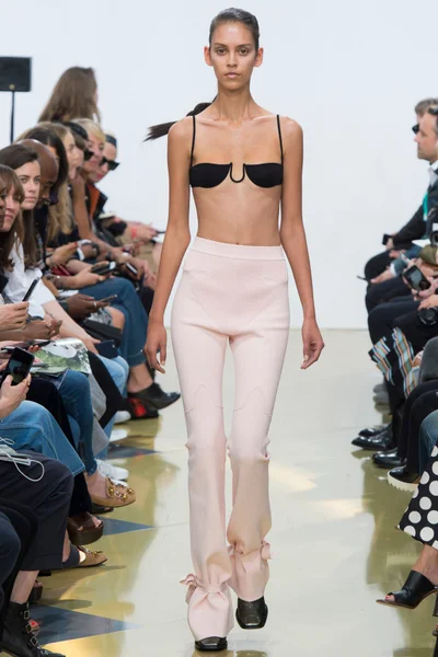 Look 1